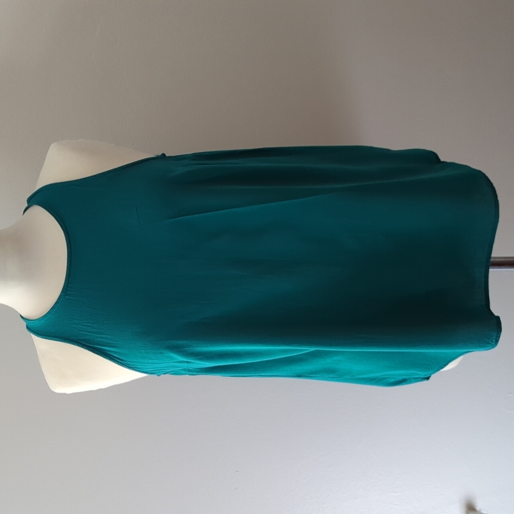 Old Navy Small Tall sleeveless blouse